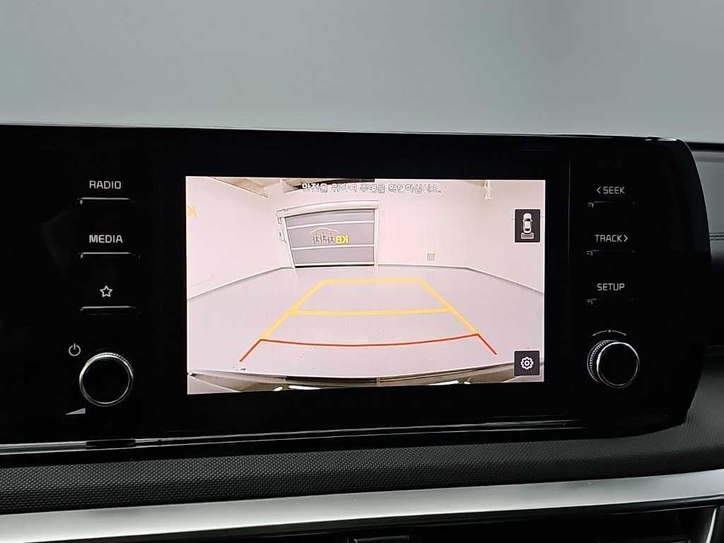 Kia K5 — photo 14