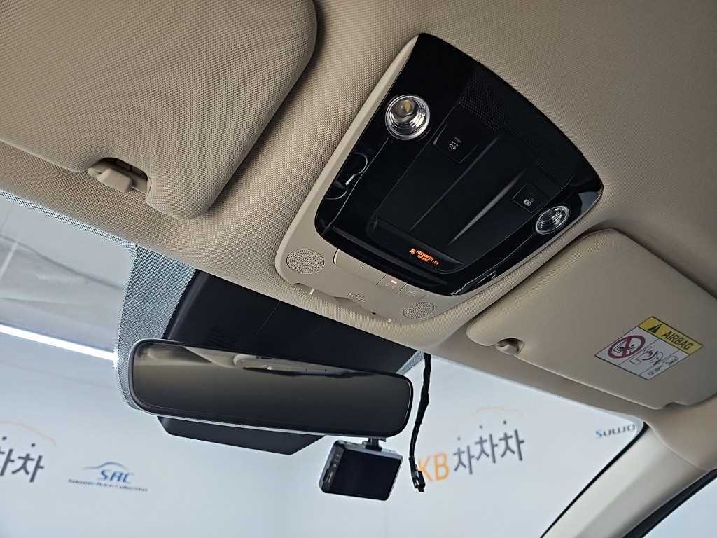 Kia K5 — photo 15