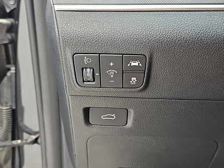 Kia K5 — photo 17