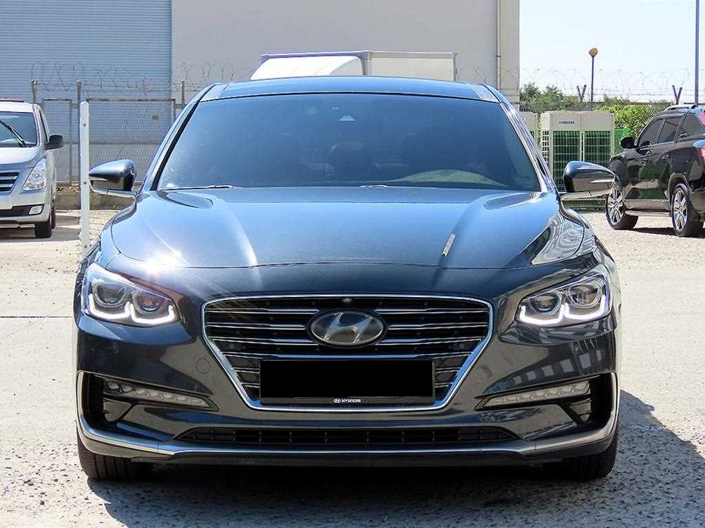 Hyundai Grandeur — photo 01