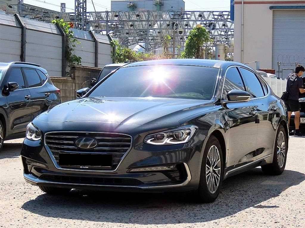 Hyundai Grandeur — photo 02