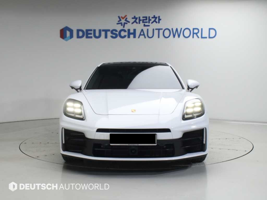 Porsche Panamera — photo 03