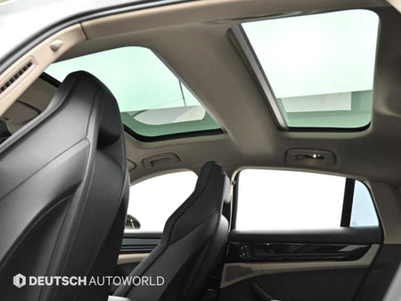 Porsche Panamera — photo 18