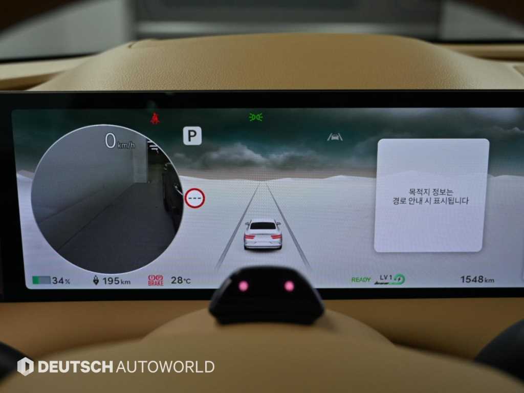 Genesis G80 — photo 08