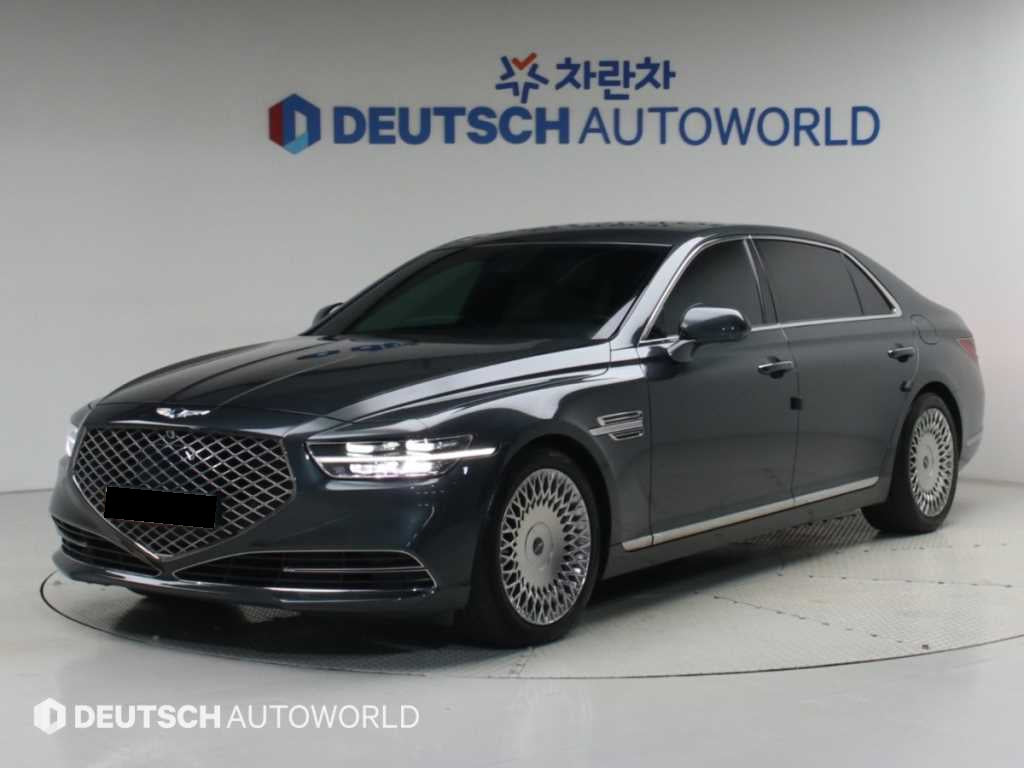 Genesis G90 — photo 01