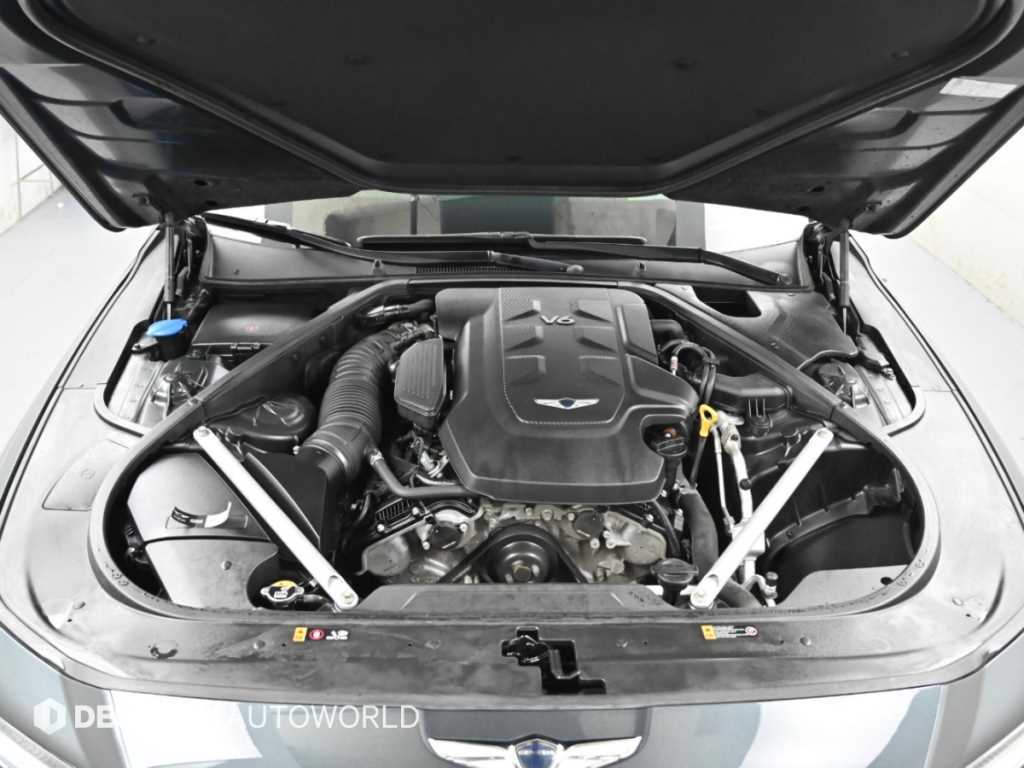 Genesis G90 — photo 06
