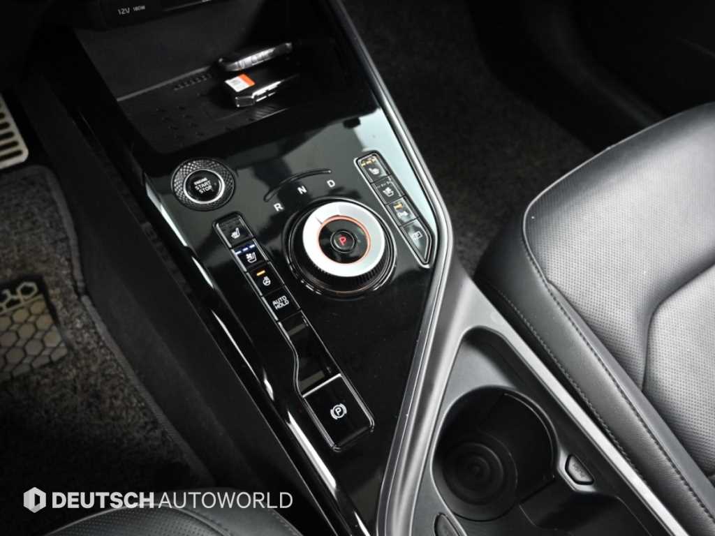 Kia Niro — photo 09