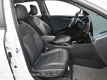 Kia Niro — photo 10