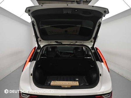 Kia Niro — photo 19