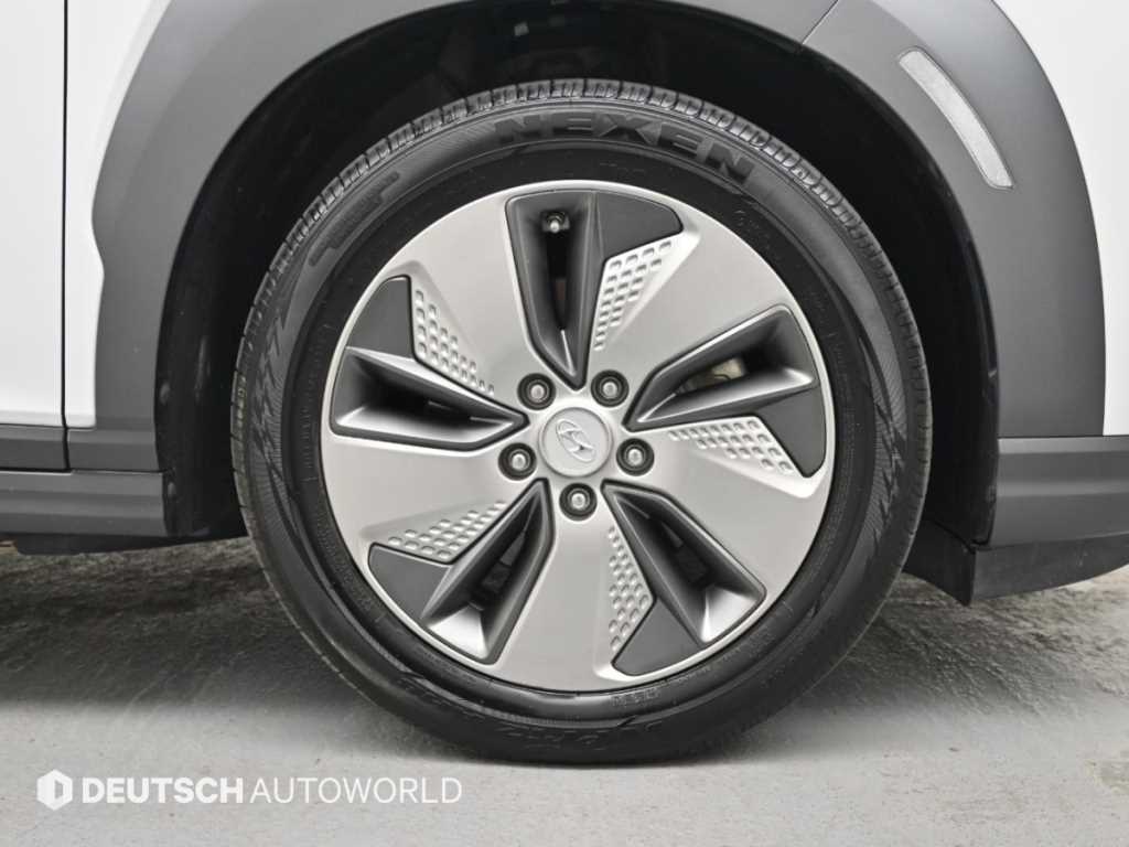 Hyundai Kona — photo 05
