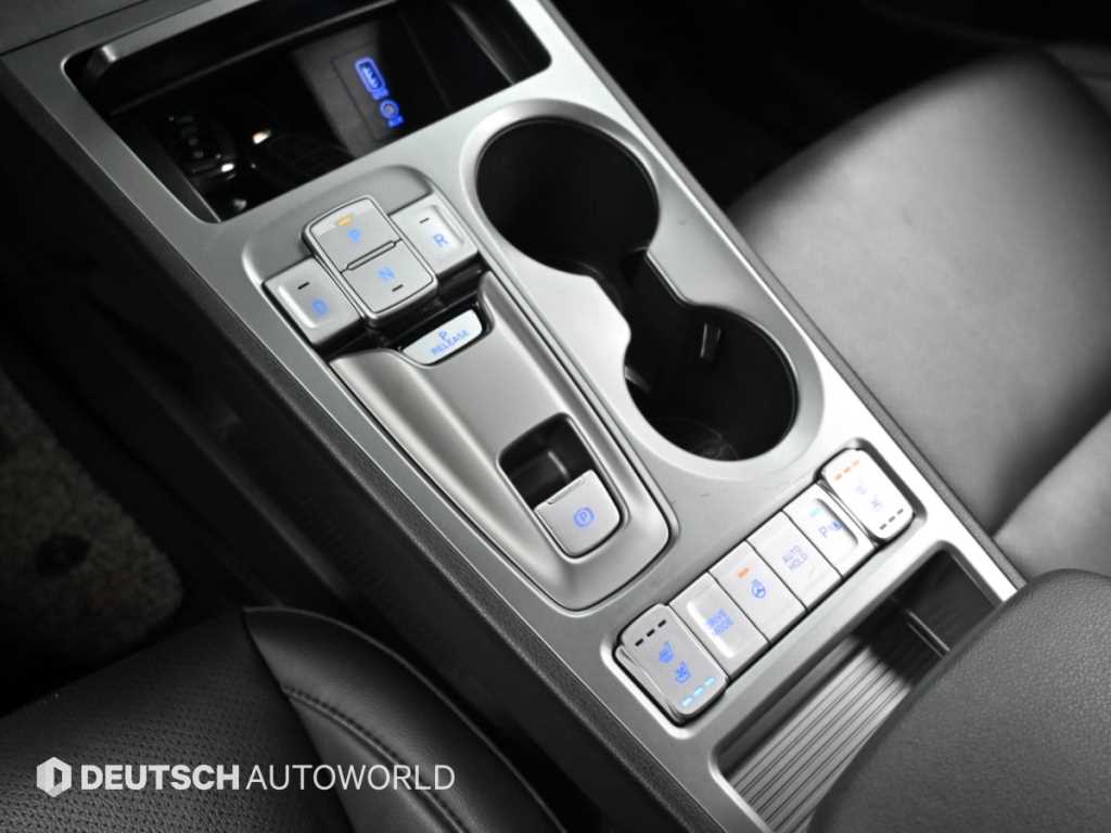 Hyundai Kona — photo 09