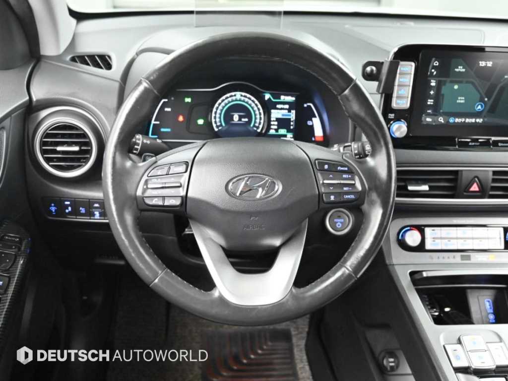 Hyundai Kona — photo 13
