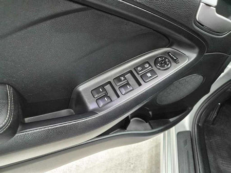 Kia K3 — photo 11