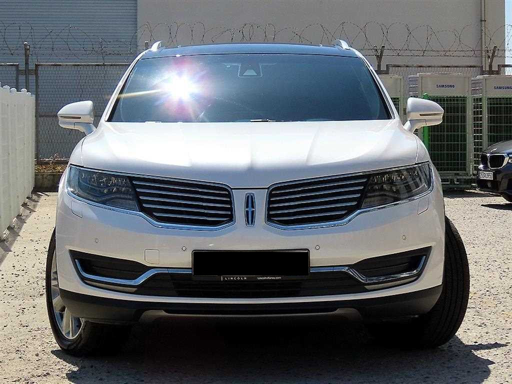 Lincoln MKX — photo 01