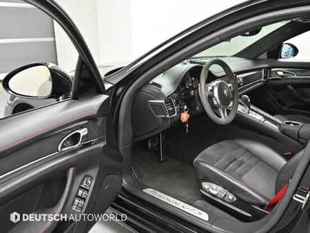 Porsche Panamera — photo 11