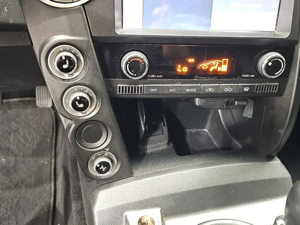 KGM KORANDO — photo 10