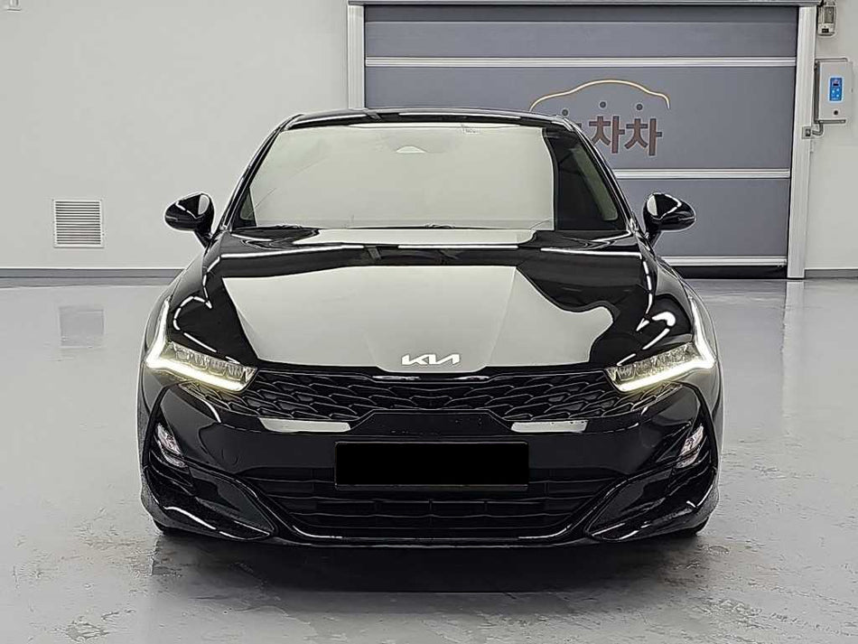 Kia K5 — photo 02