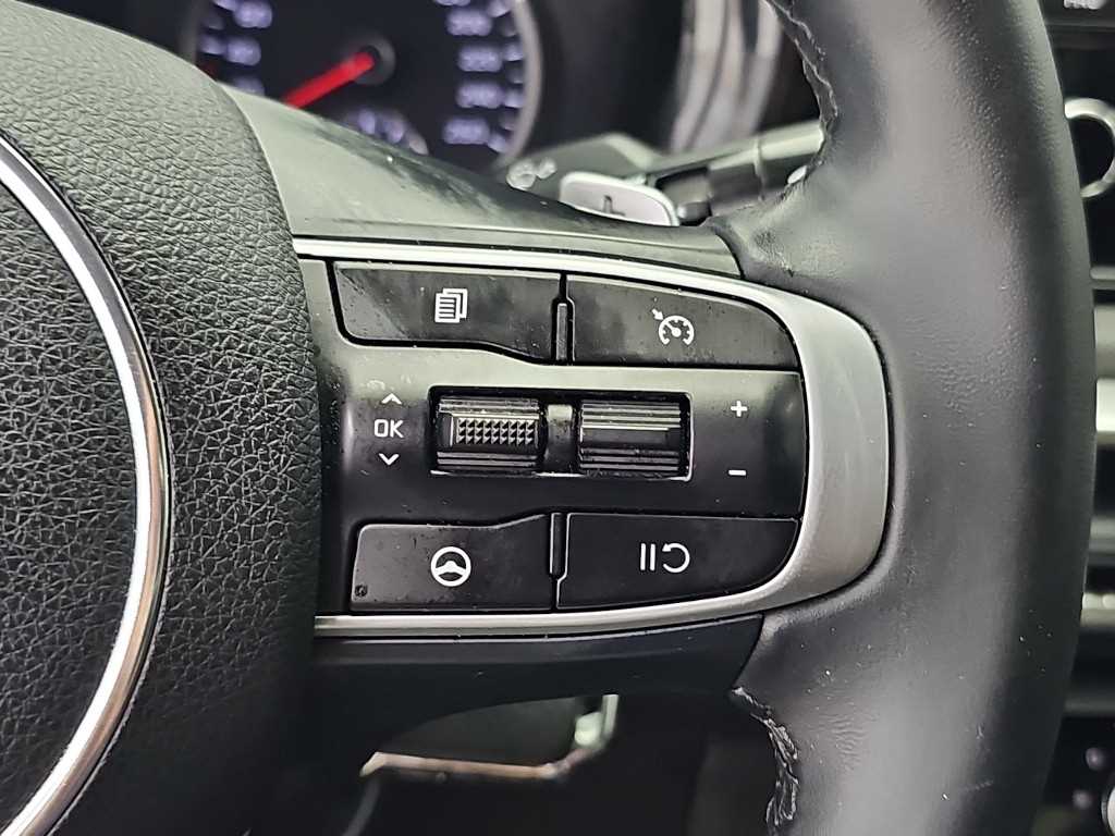 Kia K5 — photo 14