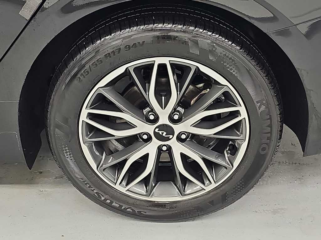 Kia K5 — photo 19
