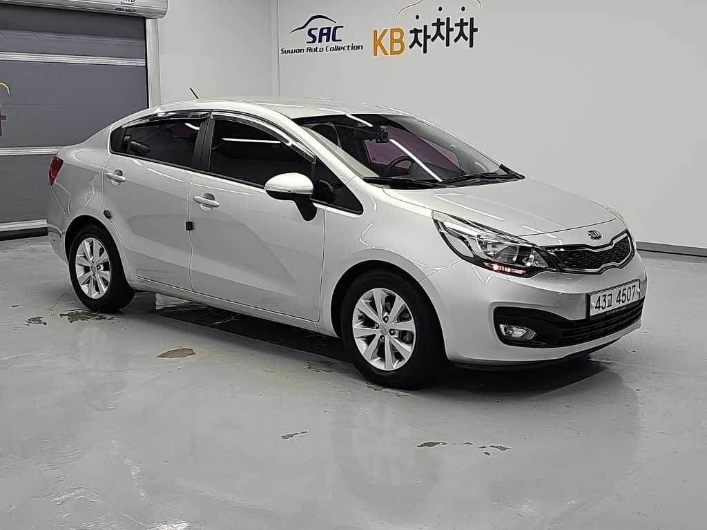 Kia pride — photo 04