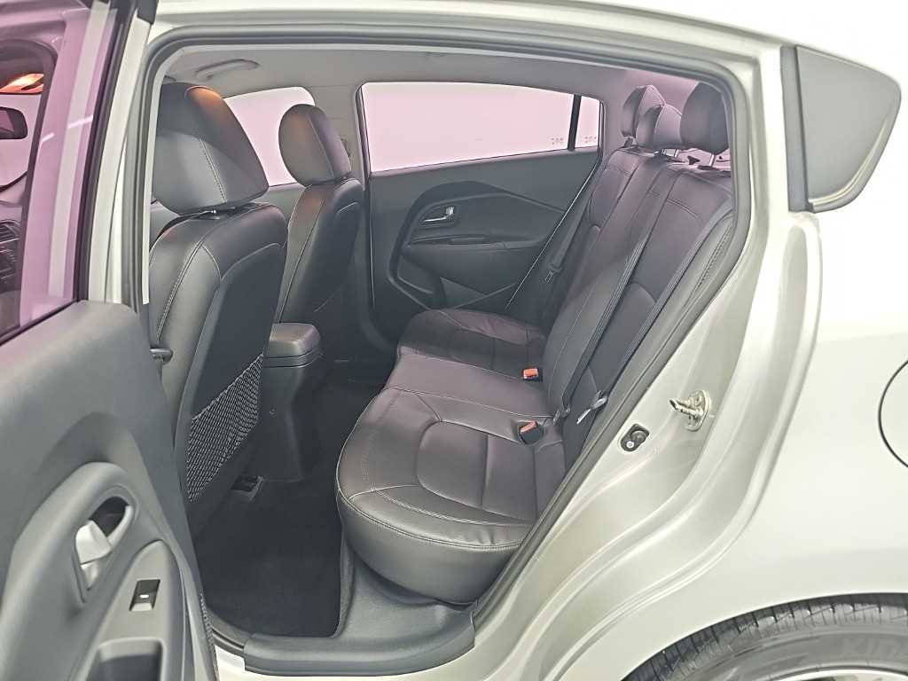 Kia pride — photo 12