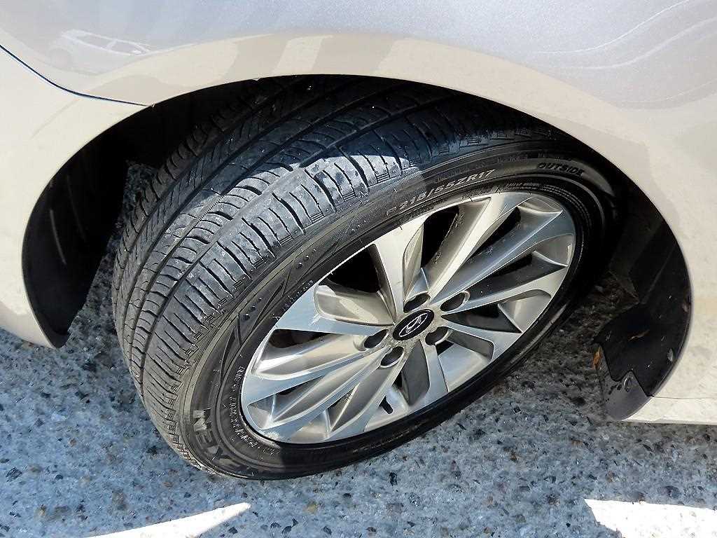 Hyundai Sonata — photo 20