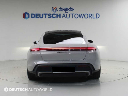 Porsche Taycan — photo 04