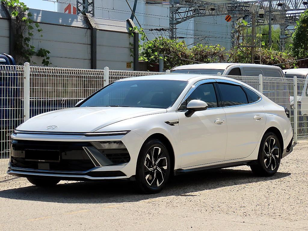 Hyundai Sonata — photo 02