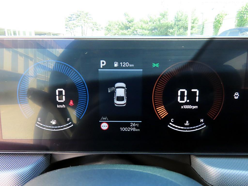 Hyundai Sonata — photo 09