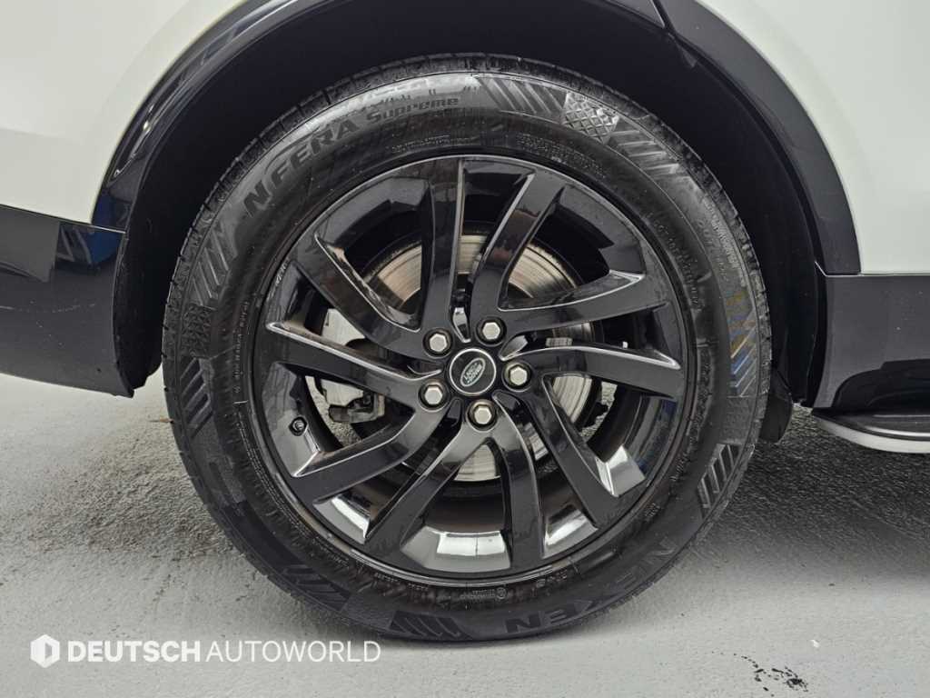 Land Rover Discovery — photo 05