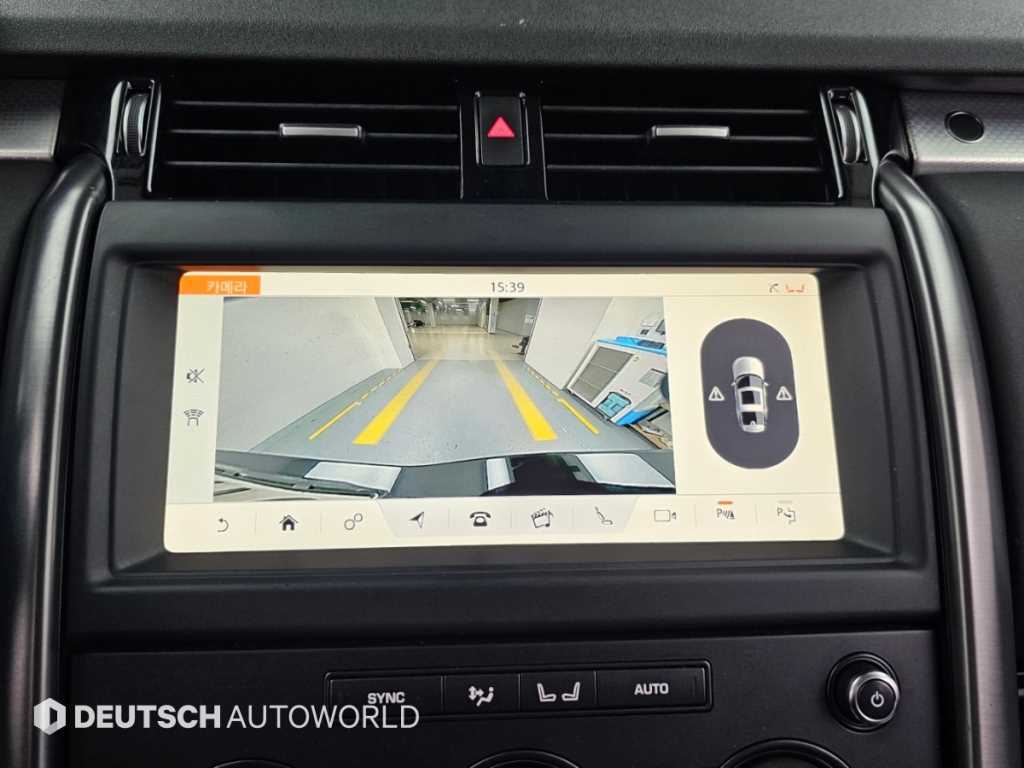 Land Rover Discovery — photo 15