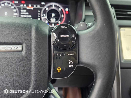 Land Rover Discovery — photo 17