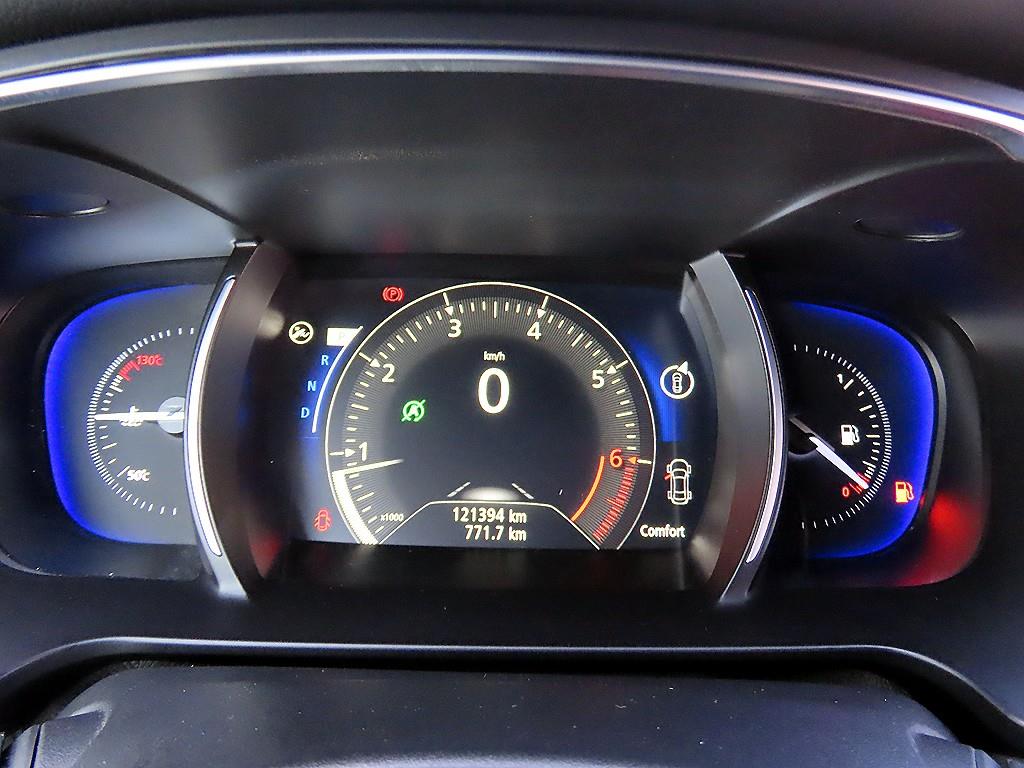 RENAULT SM6 — photo 09