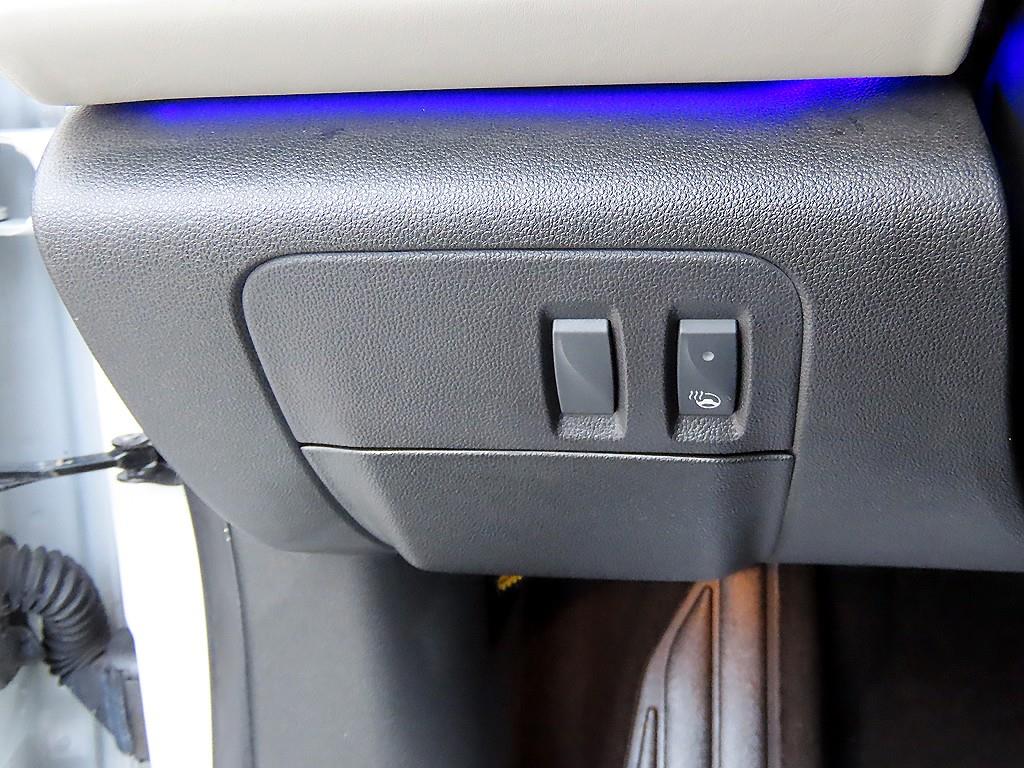 RENAULT SM6 — photo 13