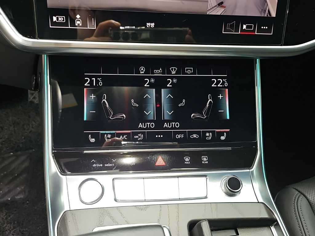 Audi A6 — photo 10