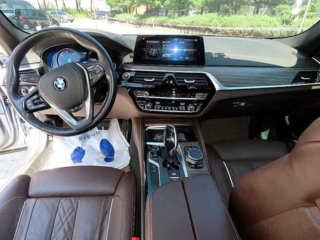 BMW 5-Series — photo 07