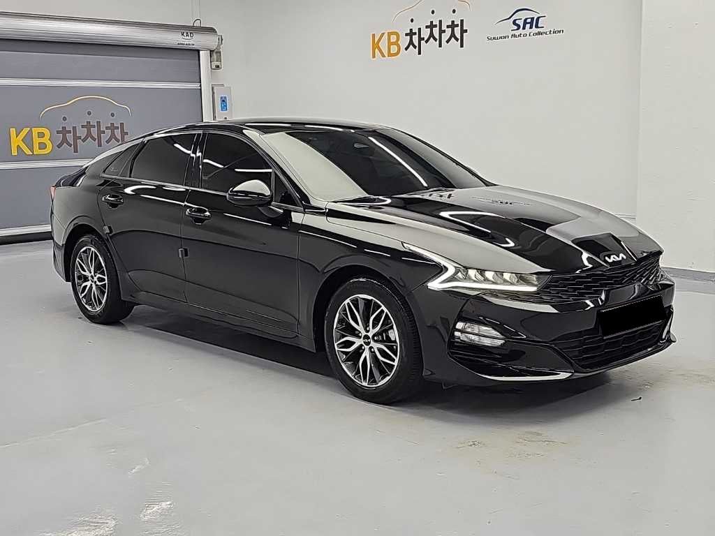Kia K5 — photo 04