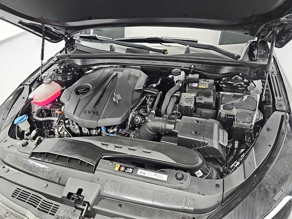 Kia K5 — photo 05