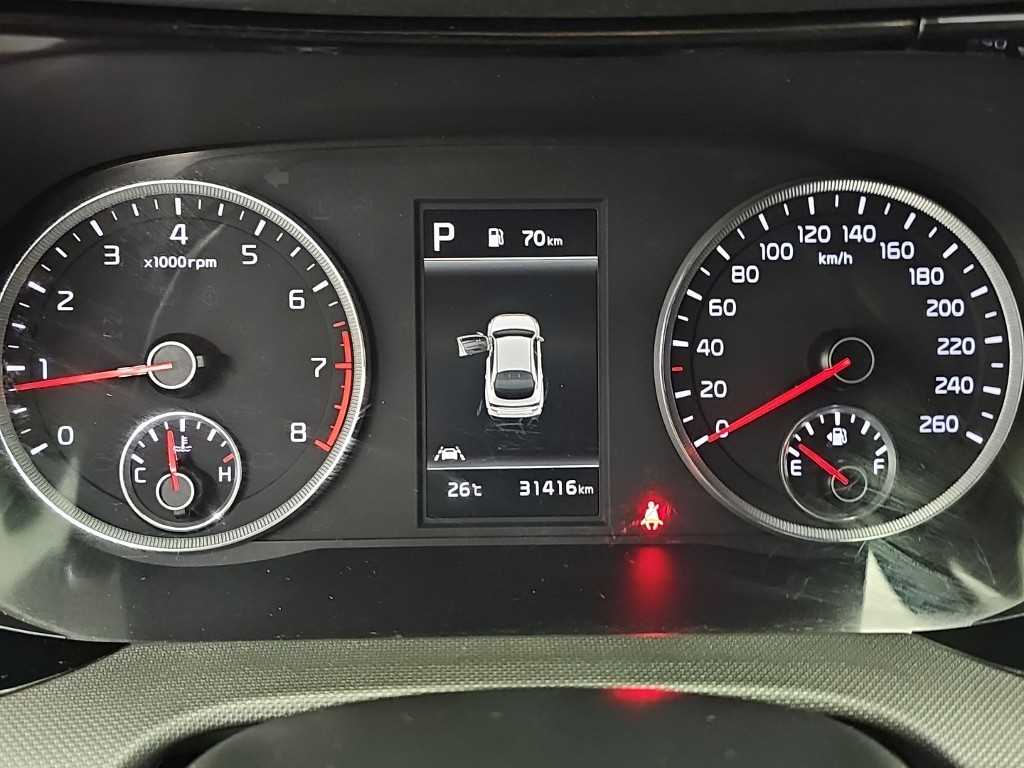 Kia K5 — photo 06