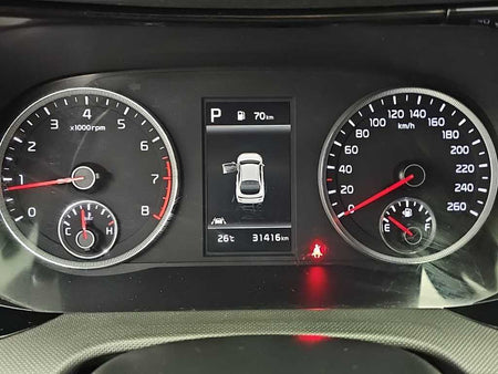 Kia K5 — photo 06