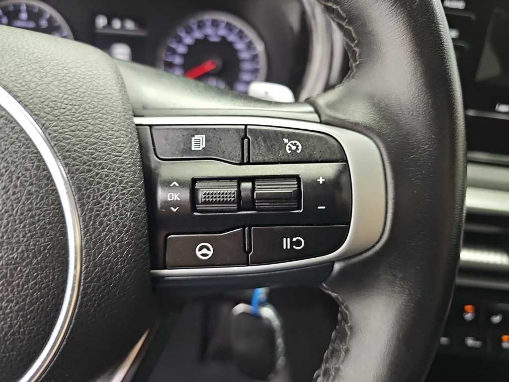 Kia K5 — photo 14