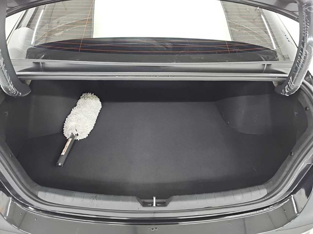 Kia K5 — photo 17