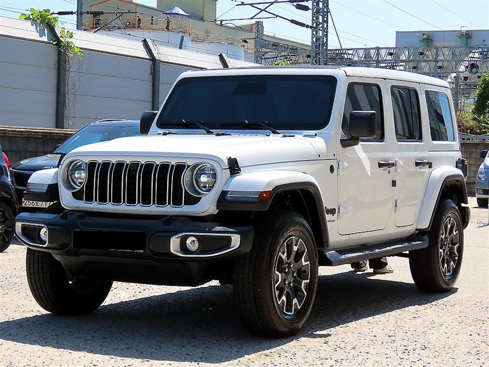 Jeep Wrangler — photo 02
