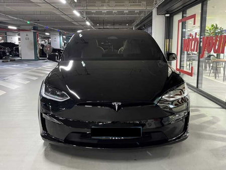Tesla Model X — photo 02