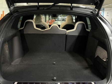 Tesla Model X — photo 05