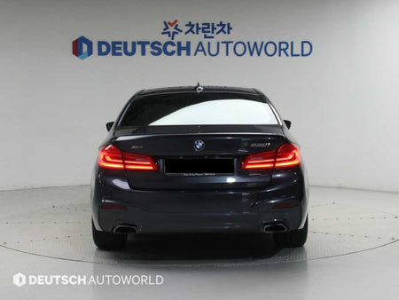 BMW 5-Series — photo 04