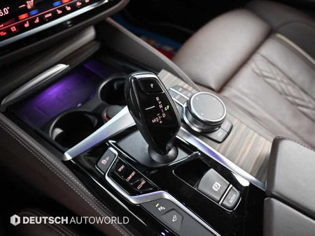 BMW 5-Series — photo 09