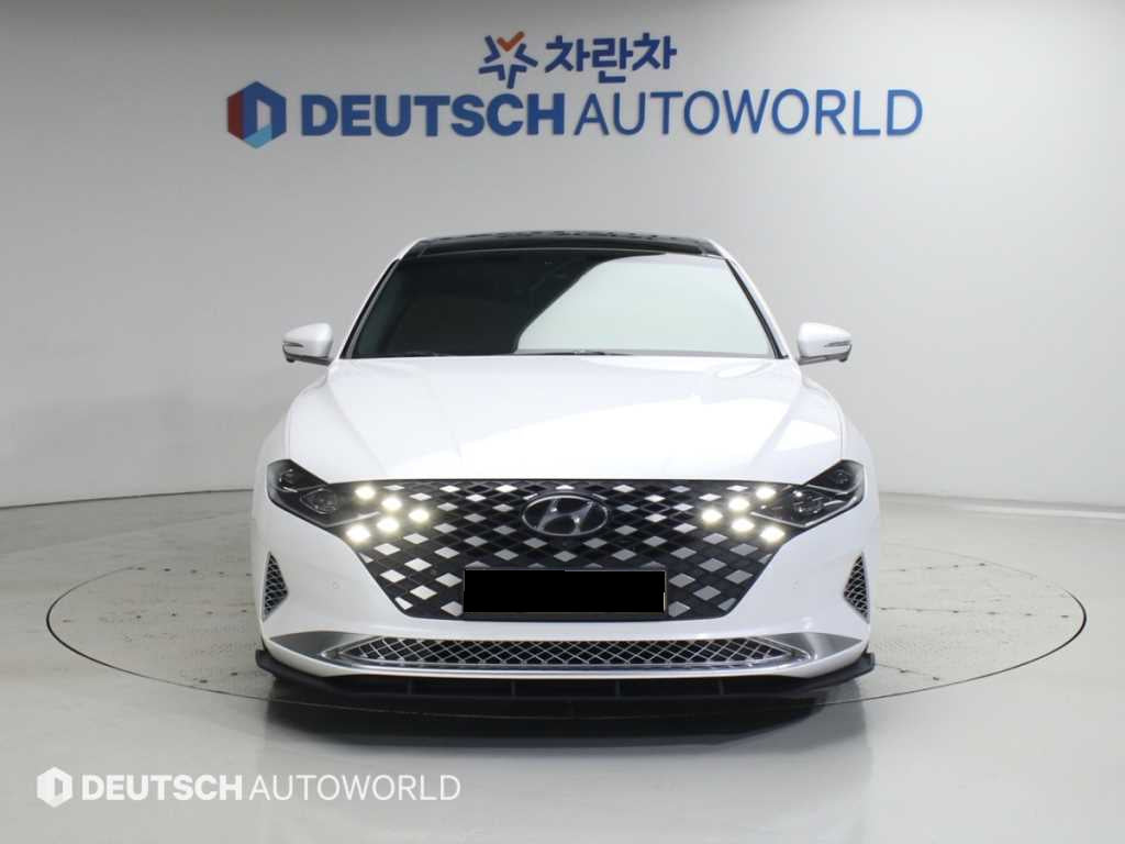 Hyundai Grandeur — photo 03