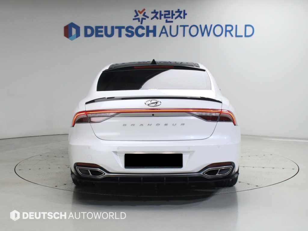 Hyundai Grandeur — photo 04