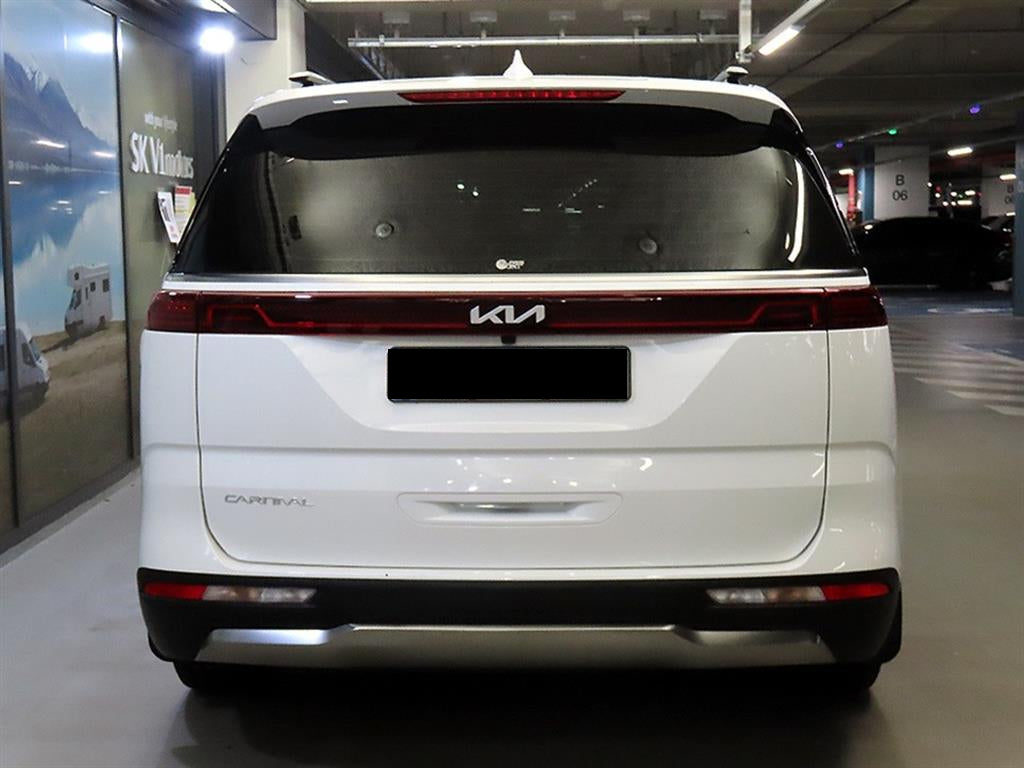 Kia Carnival — photo 05
